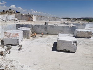 Karaman Cascatta Grey Marble Blocks