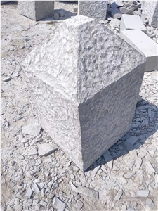 G515 Anbo Grey Granite Palisade Stellen Column