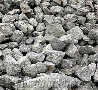 Limestone Crushed Stone Size 30-80mm, Fob Price $8.5 Loading 8.000/Per Day