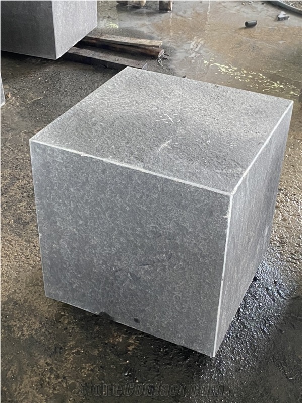 Vietnam G654 Grey Granite - Size 50x50x50cm Column Base