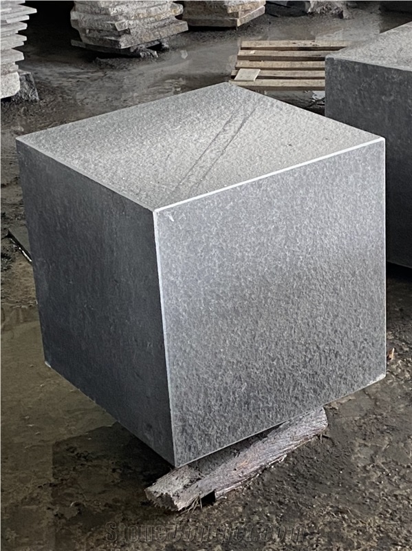 Vietnam G654 Grey Granite - Size 50x50x50cm Column Base