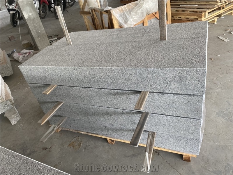Vietnam G654 Grey Granite - Thickness 8-15cm Kerbstone