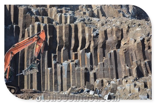 G684 Black Basalt Quarries- Blocks