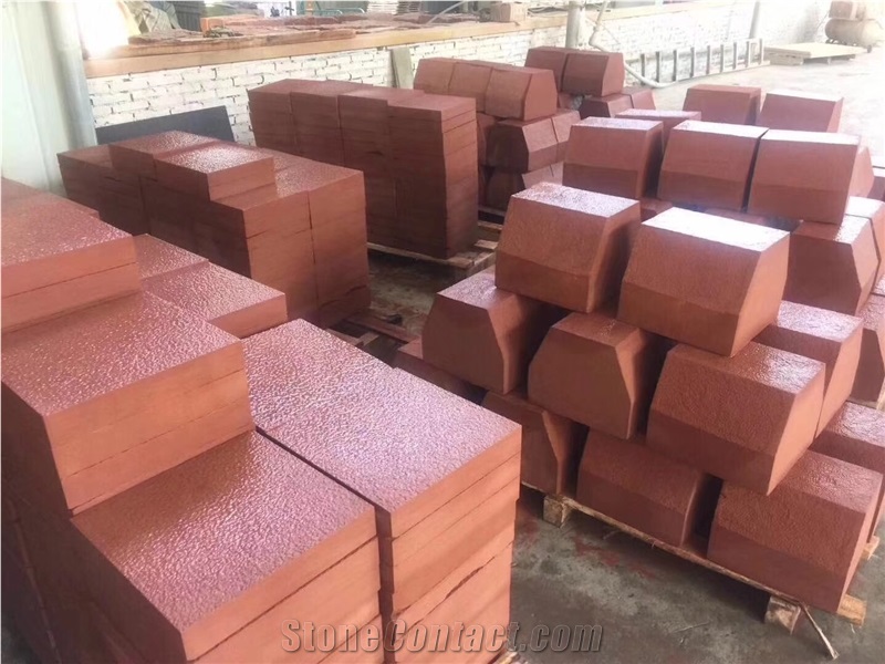 China Red Sandstone Pavers with Veins Bushhammered