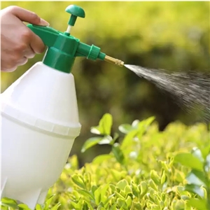 Air Sprinkler 1.5l Garden Sprinkle Water Sprayer