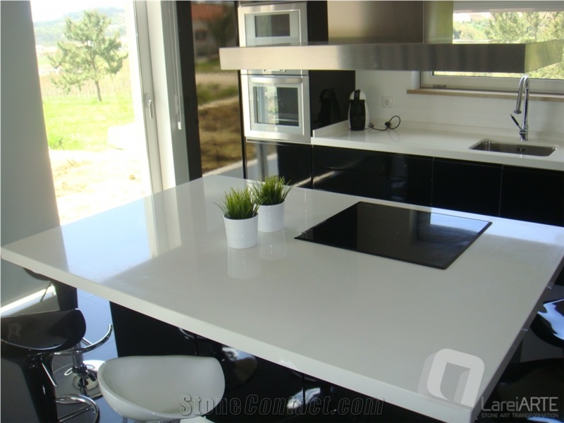 Pure White Solid Surface Kitchen Counters