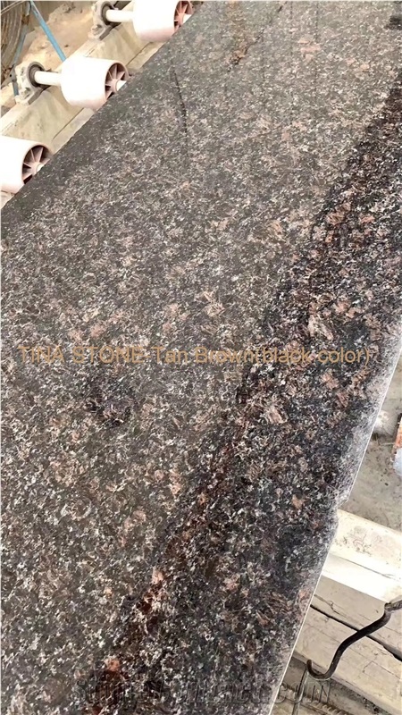 Tan Brown Granite Black Color Kitchen Tiles Slabs