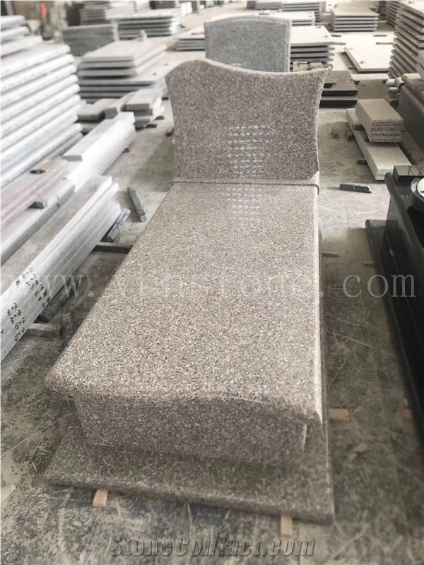G635/Single Upright Granite Stone Headstone