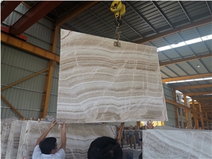 China Beige Wooden Marble Floor Tiles