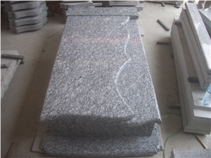 Spray White Granite European Gravestones