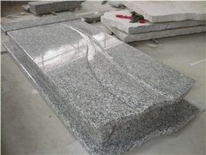 Spray White Granite European Monuments