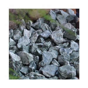 Natural Good Quality Gs-006 Green Gravel Stone