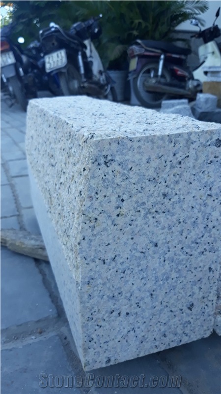 Yellow Granite Paver, Cobble Pavers
