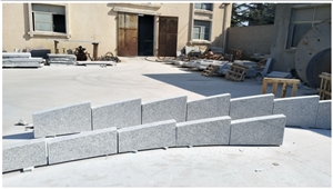 G358 Chinese Grey Granite Surface Flamed Curbstone