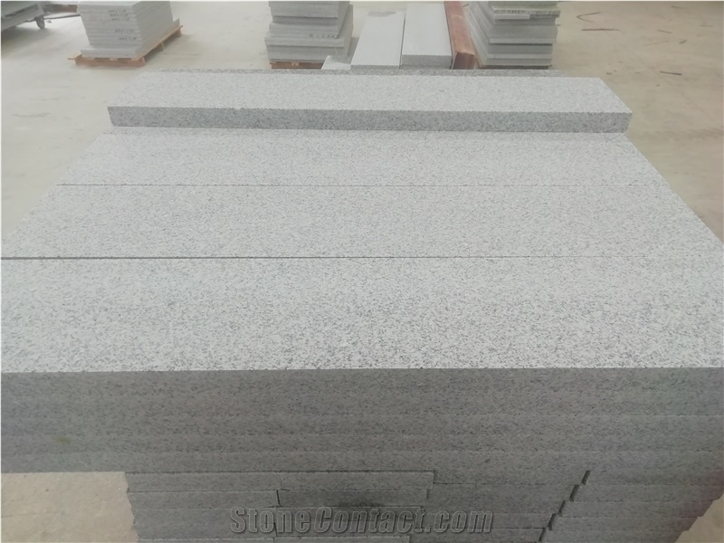 Dalian G603 Granite Flooring Flamed Tiles Size