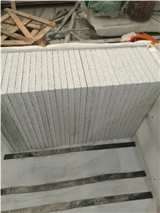 Polished Light Gray Granite Ashlar Pattern