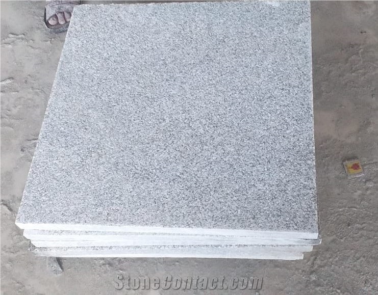 Indian Grey Flamed Granite Tiles, Granite Slabs