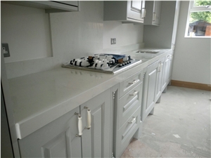 Bianco Carrara Quartz Kitchen Worktops