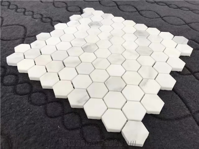 White Mabrle Round Chips Mosaic Pattern Wall Panel