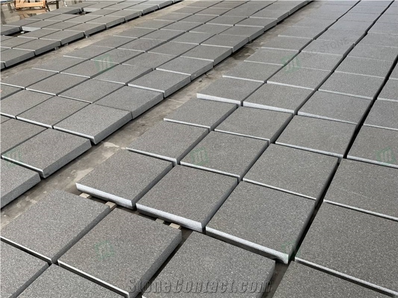 China Alps Black Granite Supplier Granite Tiles