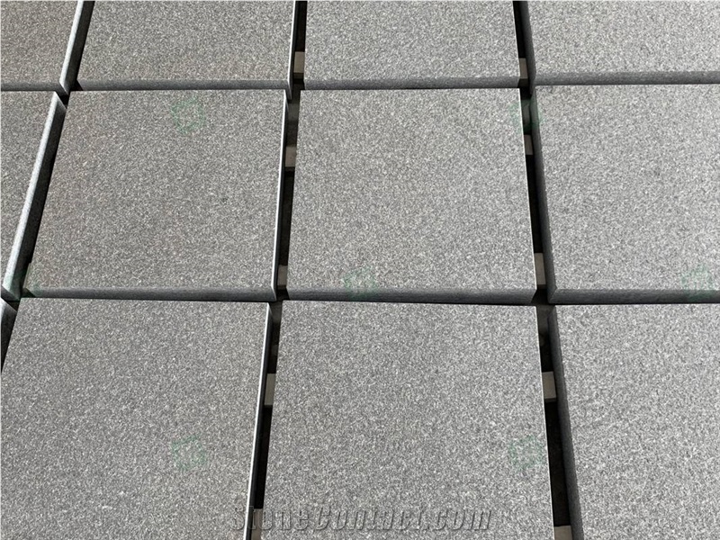 China Alps Black Granite Supplier Granite Tiles