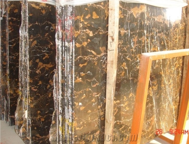 Sharp Black and Gold Marble Slabs & Tiles,