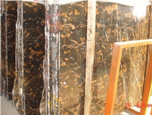Sharp Black and Gold Marble Slabs & Tiles,