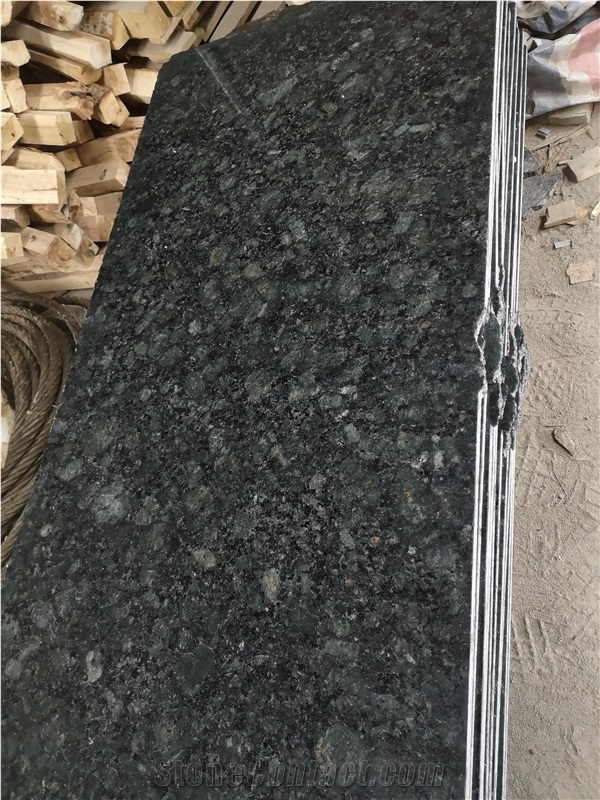China Butterfly Green Granite Polished Tile & Slab