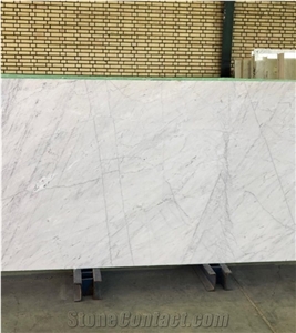 Wavy White Marble Slabs and Tiles