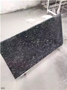 Brazil Emerald Green Star Granite Slabs Floor Tile