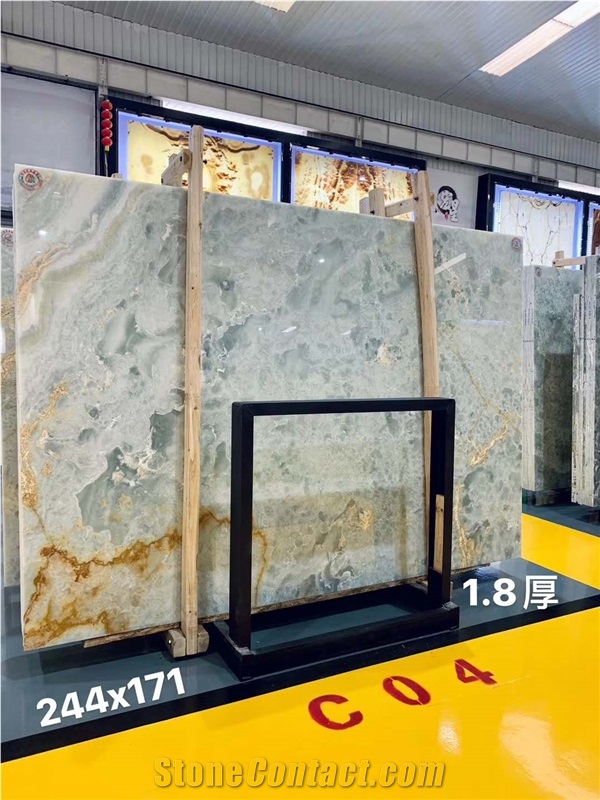 Natural Jade Gold Blue Oniks in China Stone Market