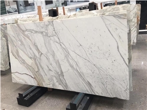 Polished Calacatta Marble Wall Installation