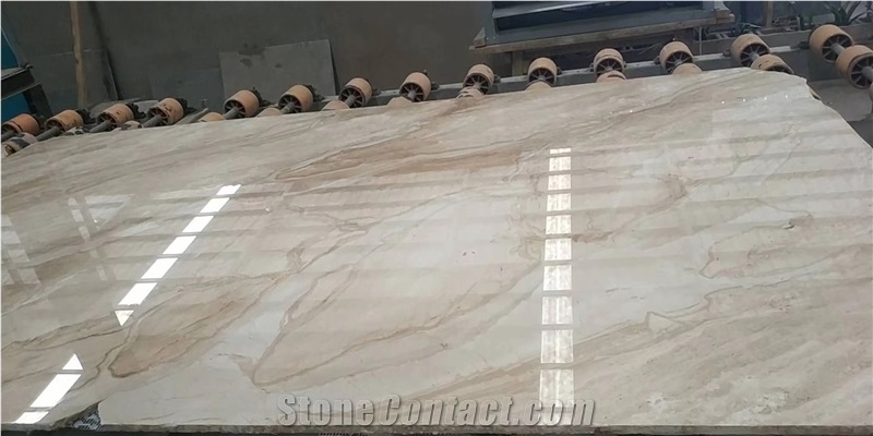 Polished Delta Daino Beige Marble Slabs