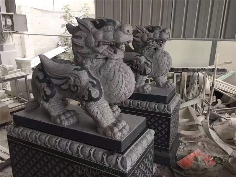 G654 Granite Mythi Stand by Pi Xiu Animal Carving