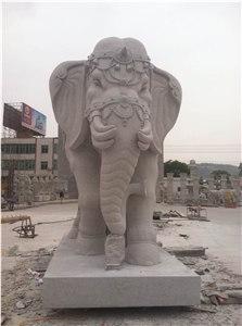 Large-Scale 4m Height Outdoor Park Stone Statues