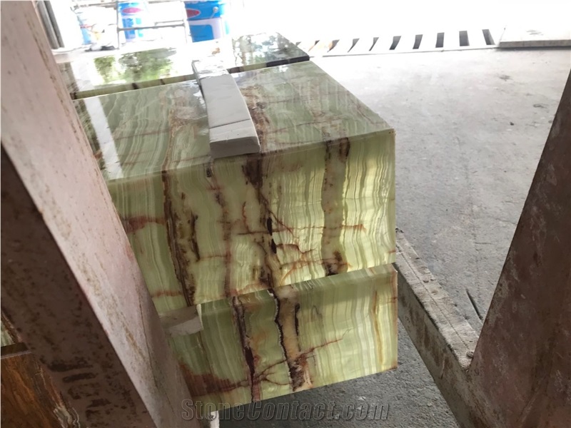 Translucent Onyx Glass Panel For Stairs Steps