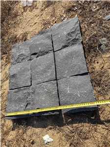 China Black Basalt Cobble Stone Cube Natural Split