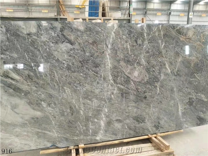 China Vienna Golden Marble Wall Stone Slabs Tiles