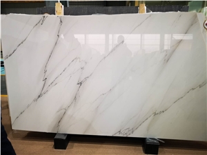 Lincoln White Valley Gold Vein Marble Slabs