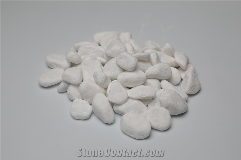 Pebbles Natural Color White Tumbled Rocks