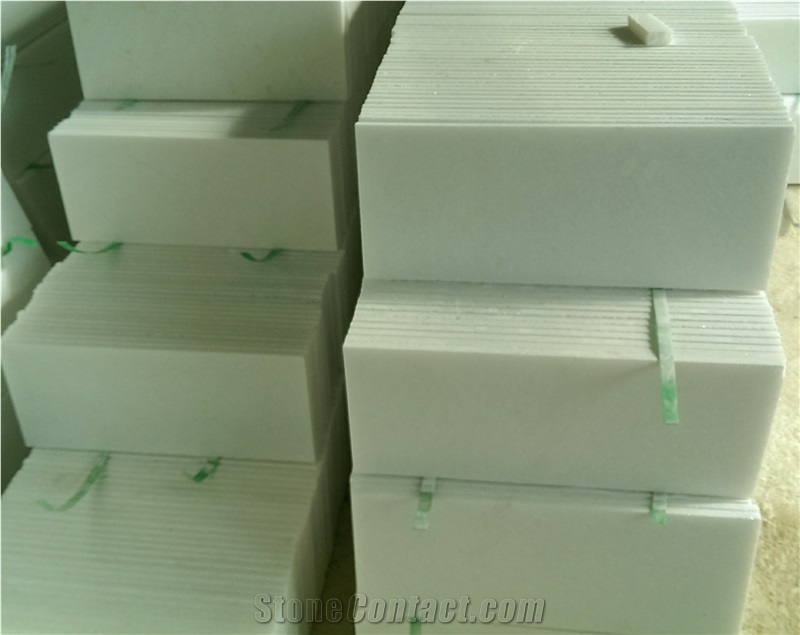 Qualified Crystal Twinkling White Hard Marble Slab