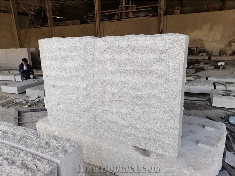 Barry White Granite Mushroomed Exterior Wall Stone