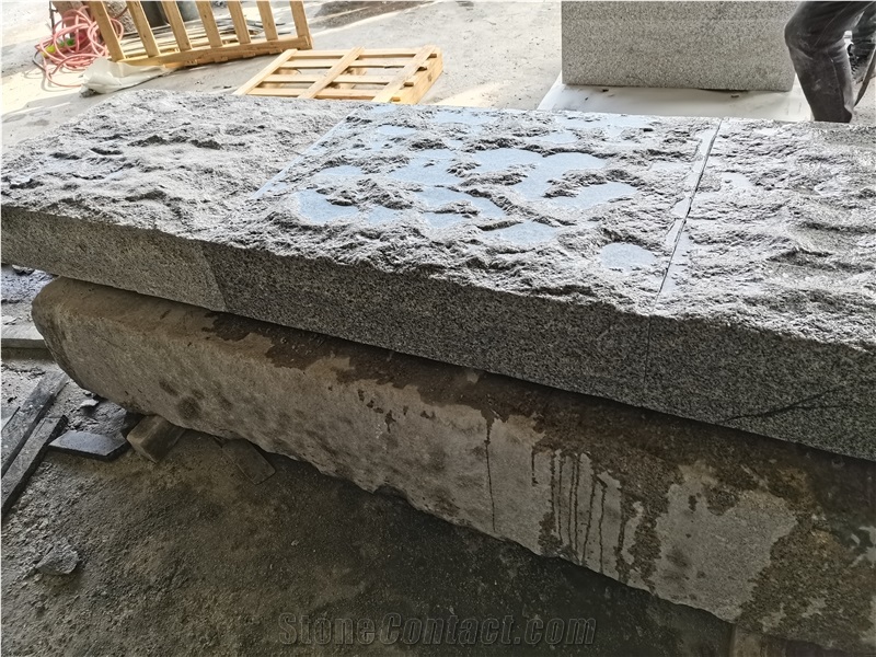 Padang Hell Granite Mushroomed Outdoor Stone
