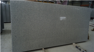 China New G633 Sesame Grey Granite Slabs