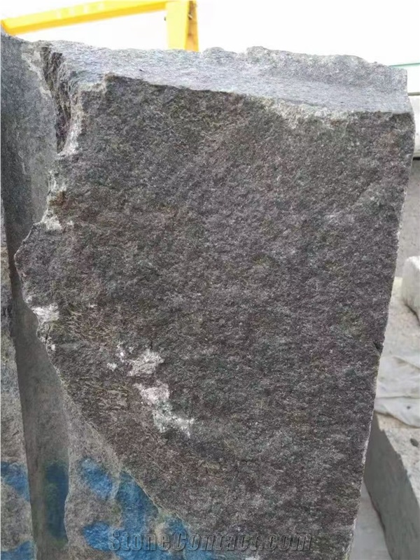 Absolute Black Granite for Countertop