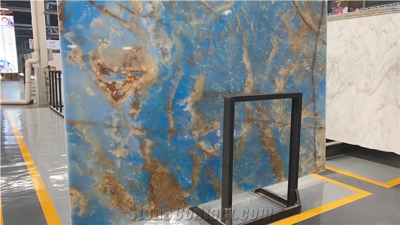 Blue Onyx for Walling Tiles