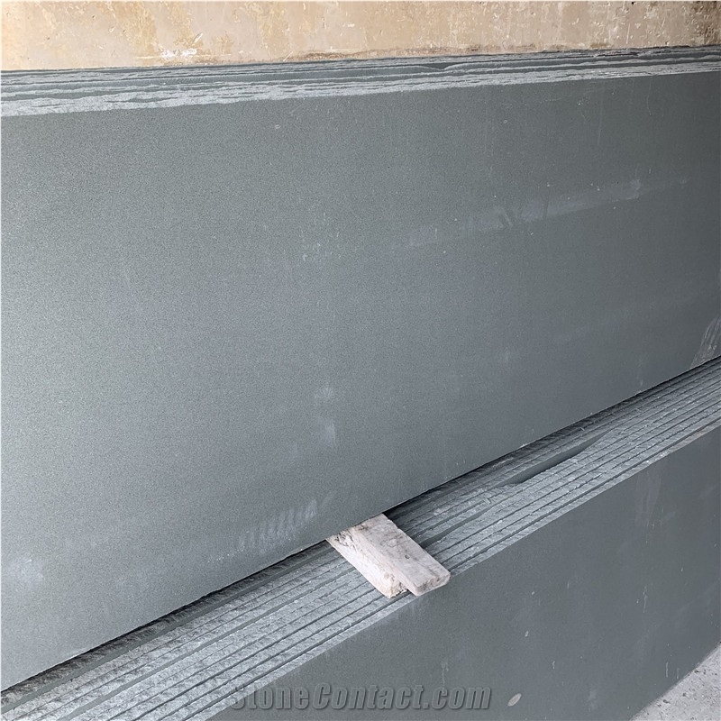 Honed Surface Grey Granite For Project Wall And Floor Design