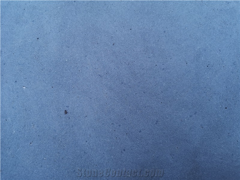 China Yunnan Blue Stone Tile and Slabs