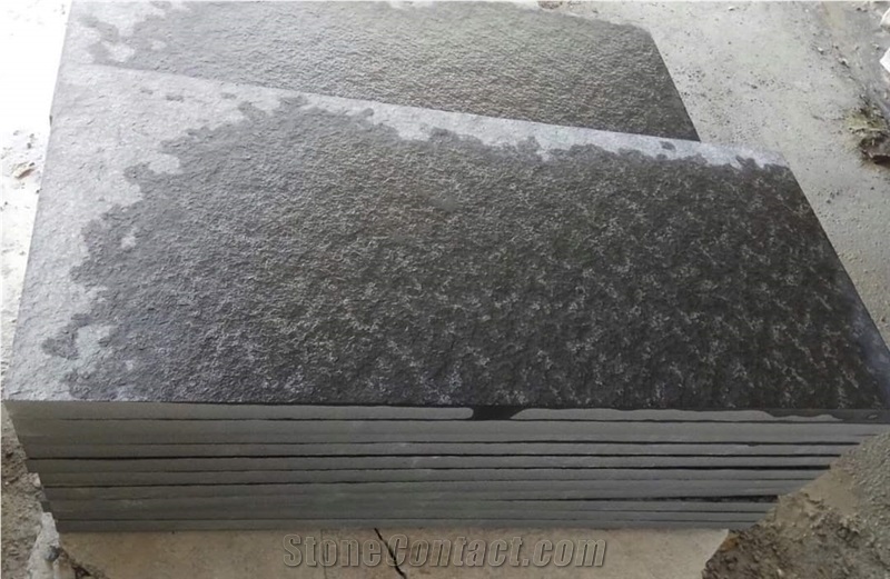 Natural Basalt Slabs for Flooring & Wall Cladding