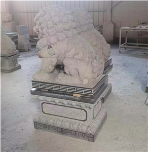 Black Granite Natural Stone Garden Lion Sculpture